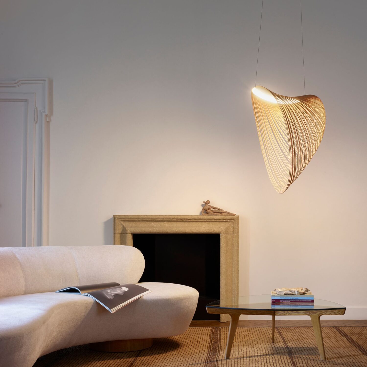 lampa wisząca illan, lampa luceplan, luce plan, lampa migdałowa, lampy ramko