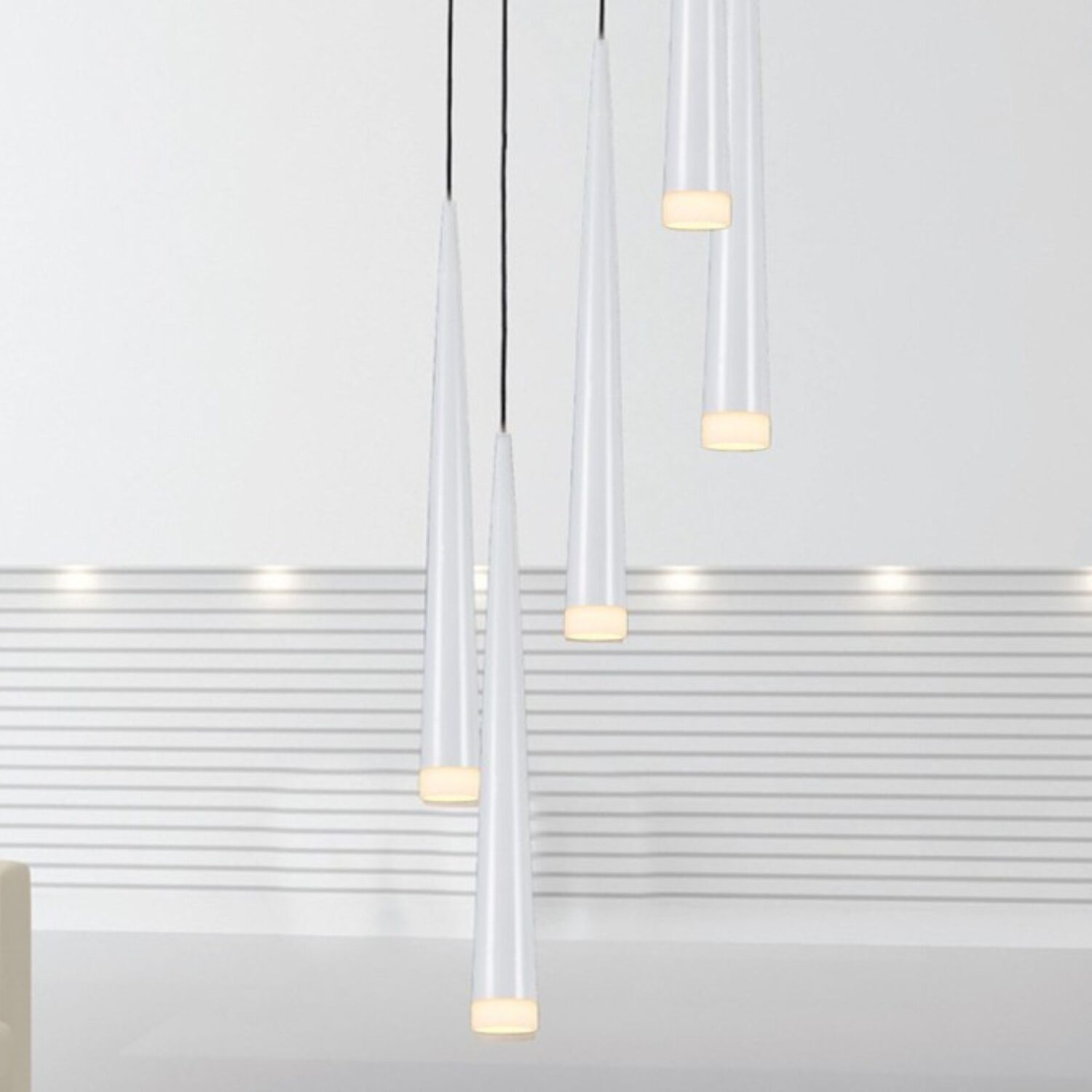 Biała lampa wisząca stylo 5 Azzardo, idealna do salonu. Sklep Lampy Ramko ul. Migdałowa 3 w Warszawie